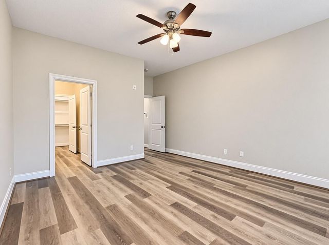 504 Nursery Road 3202, The Woodlands, TX 77380