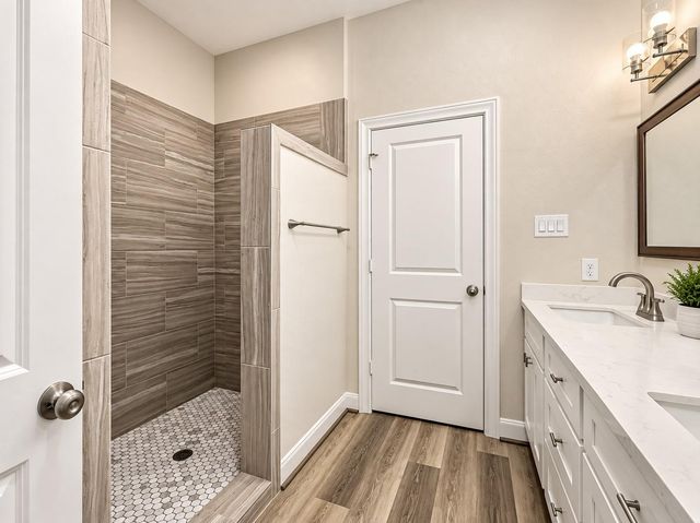 504 Nursery Road 3202, The Woodlands, TX 77380