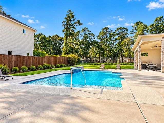 504 Nursery Road 3202, The Woodlands, TX 77380
