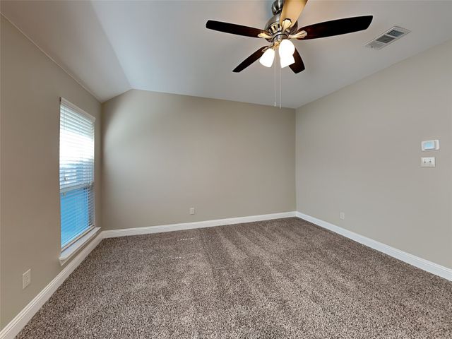 496 Oak Hills Lane, Fate, TX 75189