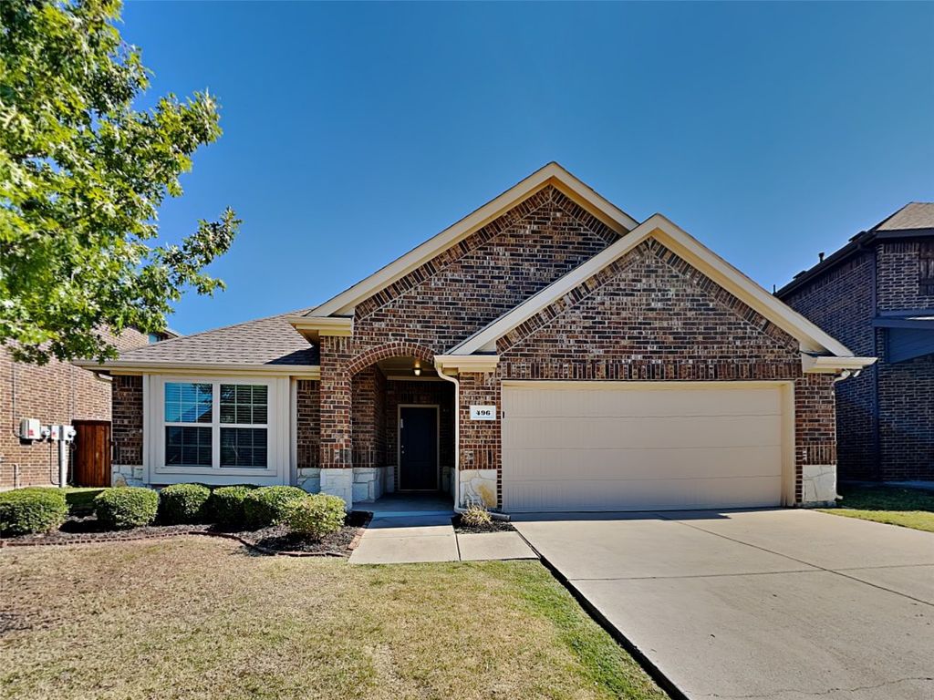 496 Oak Hills Lane, Fate, TX 75189