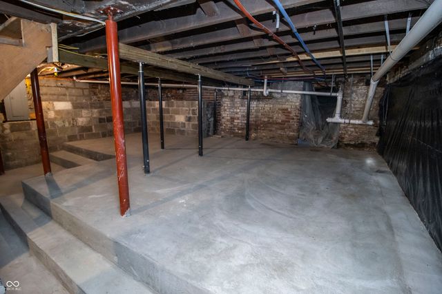 341 E Morris Street, Indianapolis, IN 46225