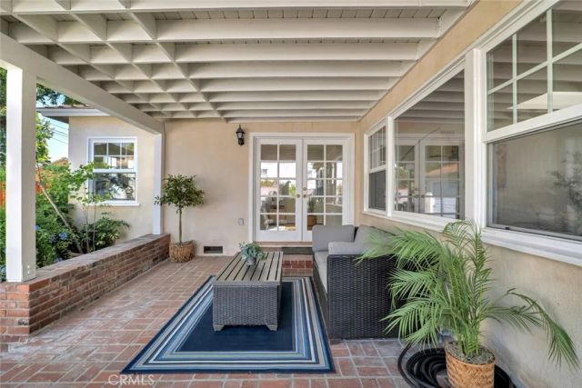 648 Tufts Avenue, Burbank, CA 91504