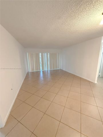 8851 Wiles Rd 204, Coral Springs, FL 33067