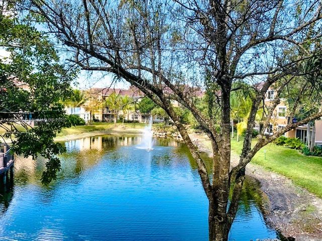 8851 Wiles Rd 204, Coral Springs, FL 33067