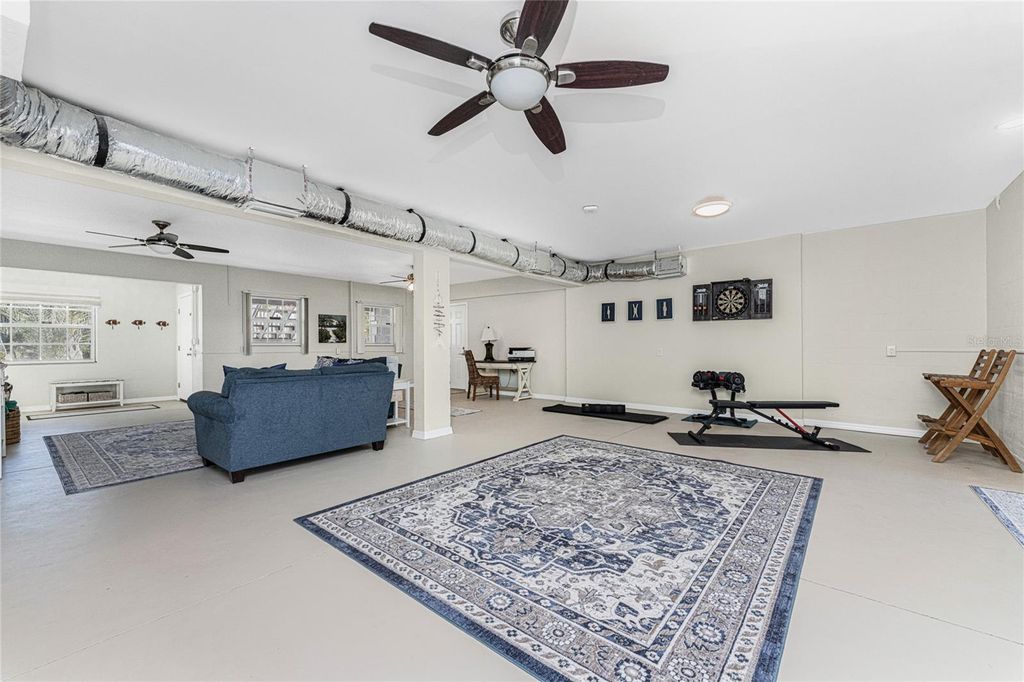 Image 43 of property listing at 2845 N BEACH ROAD, Englewood, FL 34223