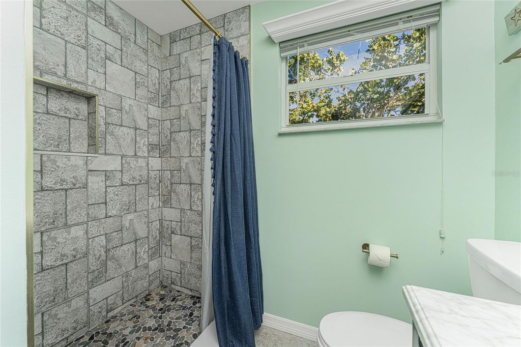 Image 48 of property listing at 2845 N BEACH ROAD, Englewood, FL 34223