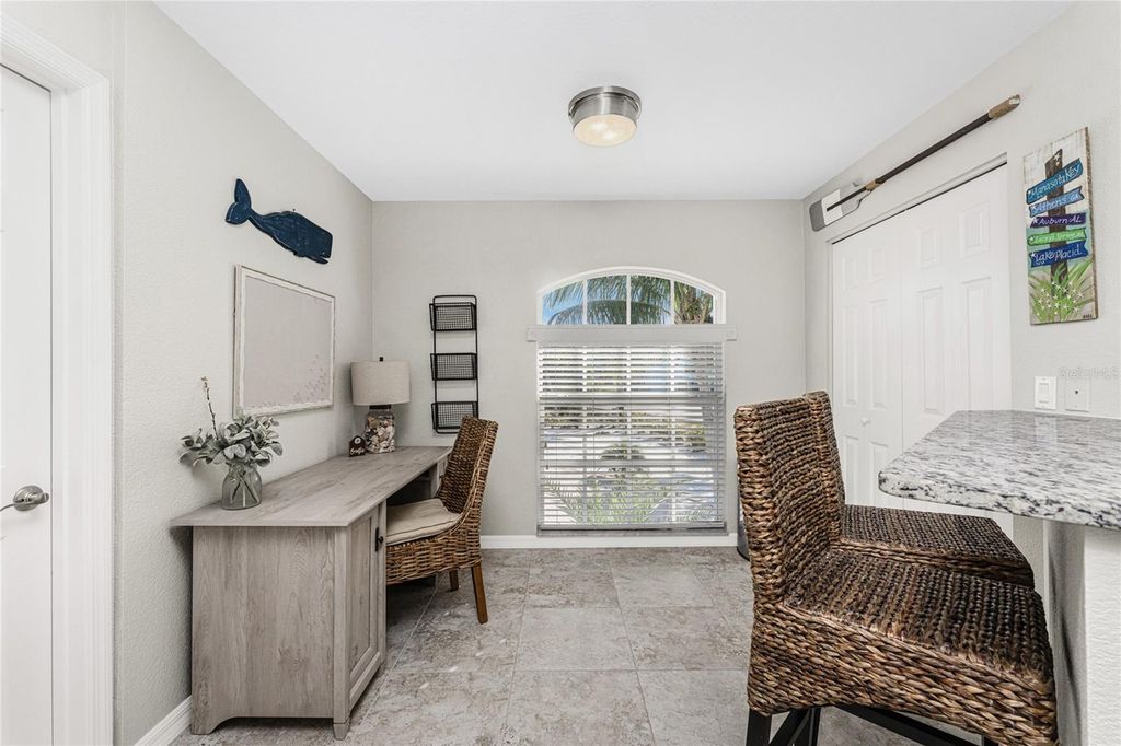 Image 6 of property listing at 2845 N BEACH ROAD, Englewood, FL 34223