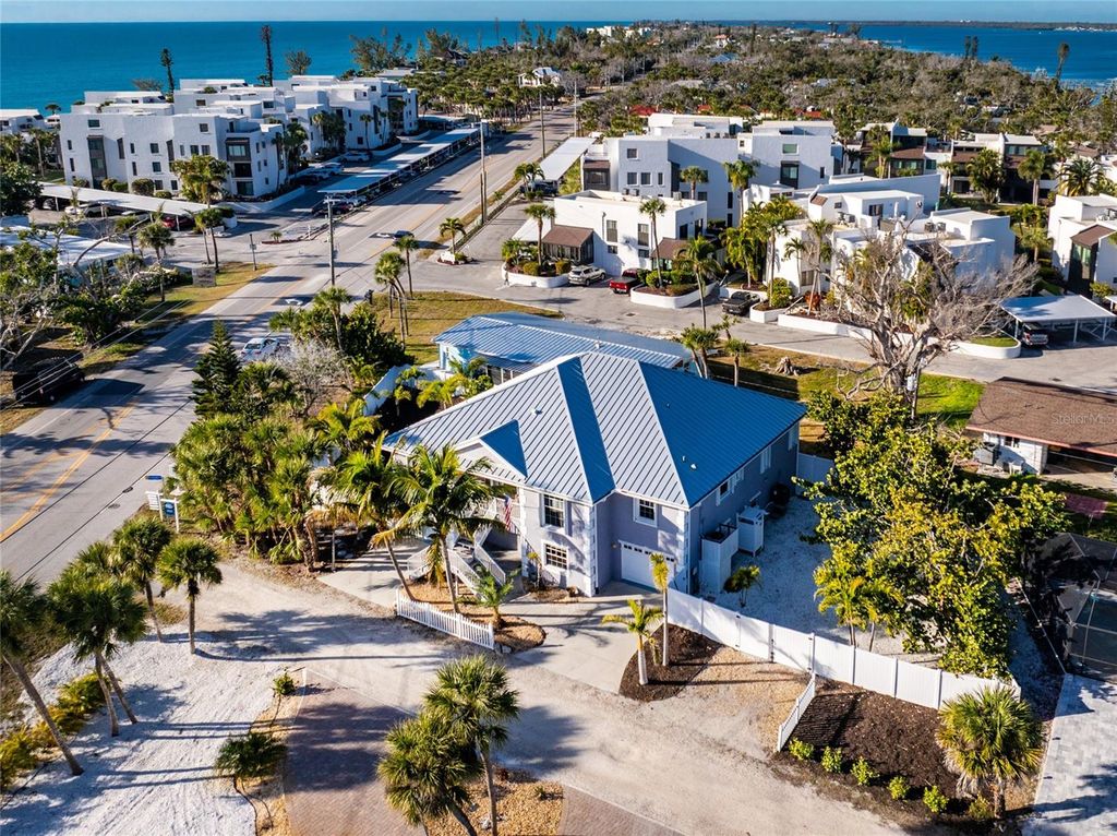 Image 67 of property listing at 2845 N BEACH ROAD, Englewood, FL 34223