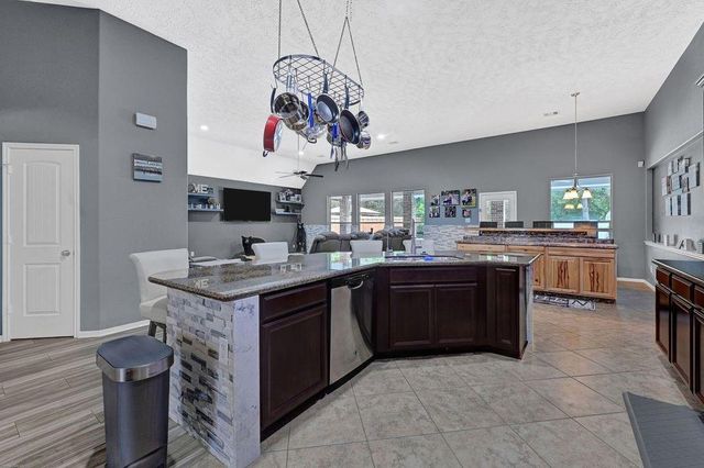 2618 River Slate Court, Kingwood, TX 77345