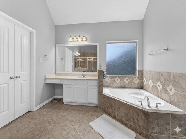 2618 River Slate Court, Kingwood, TX 77345