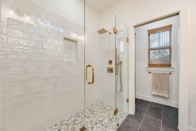 900 Vz County Road 3609, Edgewood, TX 75117