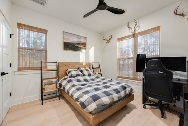 900 Vz County Road 3609, Edgewood, TX 75117