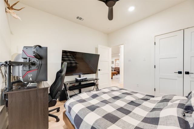 900 Vz County Road 3609, Edgewood, TX 75117