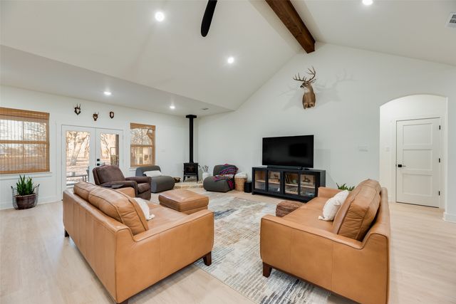 900 Vz County Road 3609, Edgewood, TX 75117