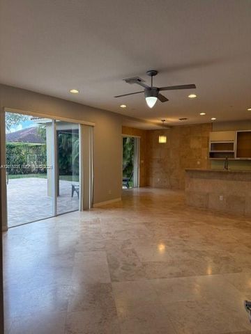 4160 Cascade Ter, Weston, FL 33332