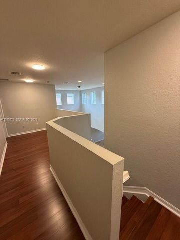 4160 Cascade Ter, Weston, FL 33332