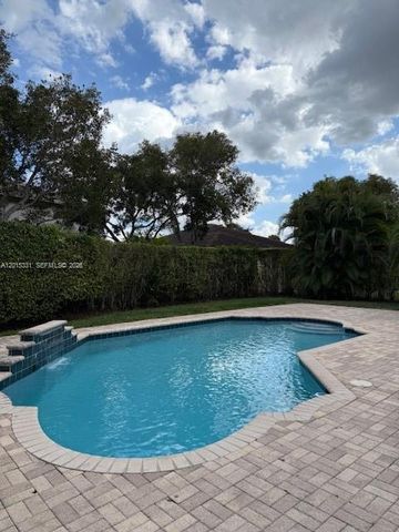 4160 Cascade Ter, Weston, FL 33332