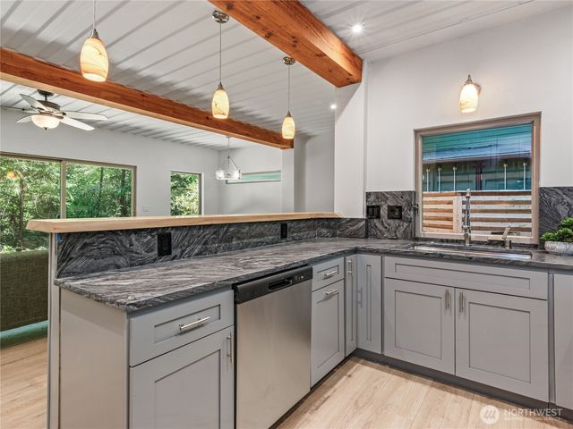 1152 49th Street, Port Townsend, WA 98368