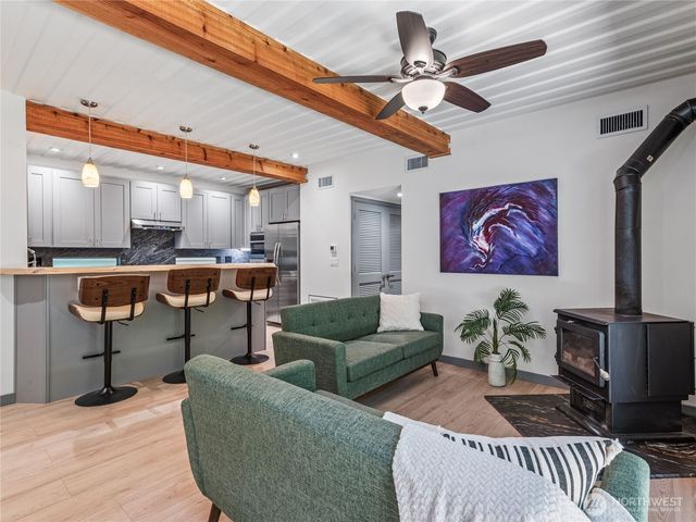1152 49th Street, Port Townsend, WA 98368