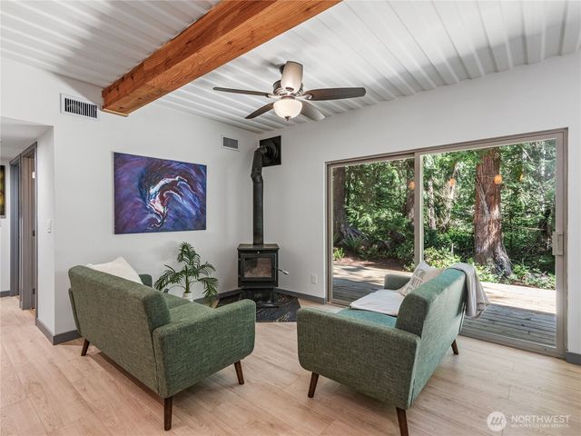 1152 49th Street, Port Townsend, WA 98368