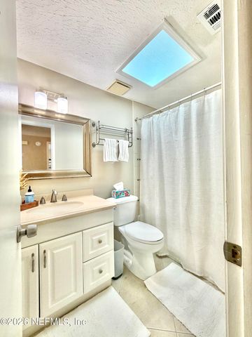 25 SEATROUT Street, Ponte Vedra Beach, FL 32082