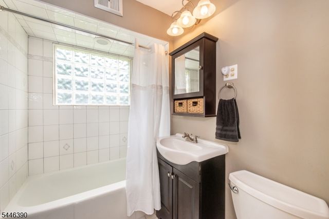 872 Green Pond Rd, Rockaway Twp., NJ 07866