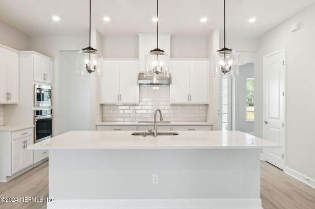 14240 LONS Place, 0003, Jacksonville, FL 32226