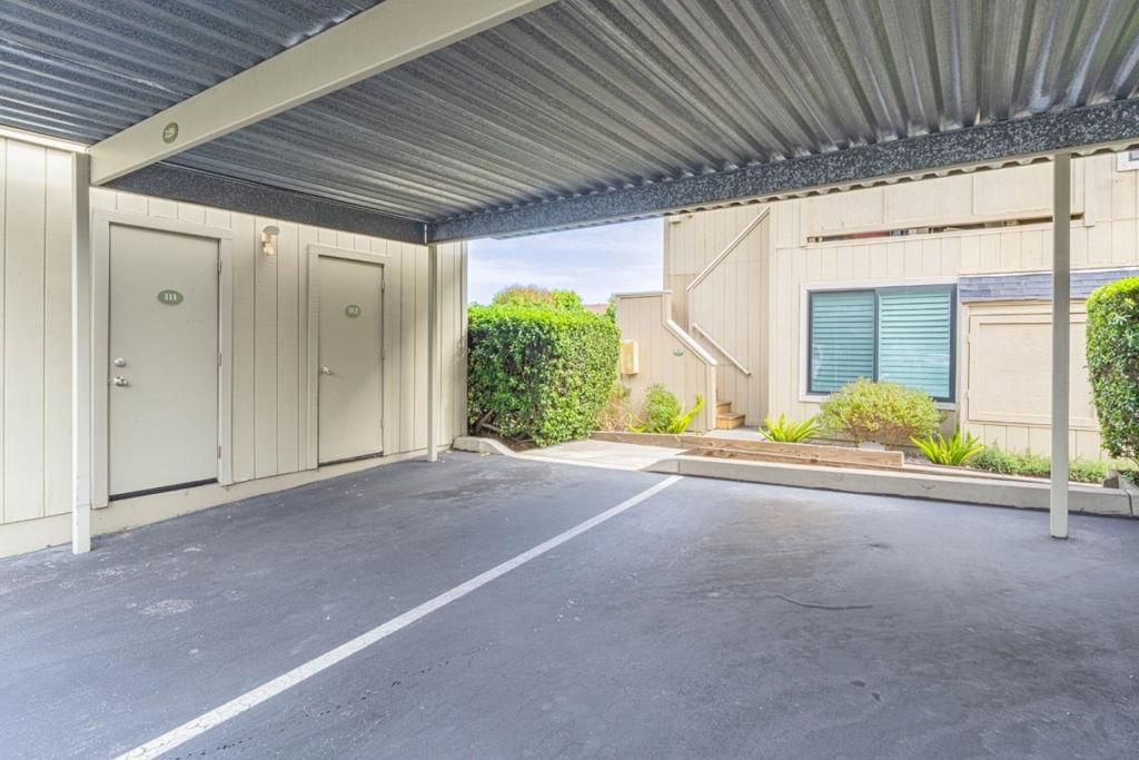 Image 19 of property listing at 820 Casanova Avenue 108, Monterey, CA 93940