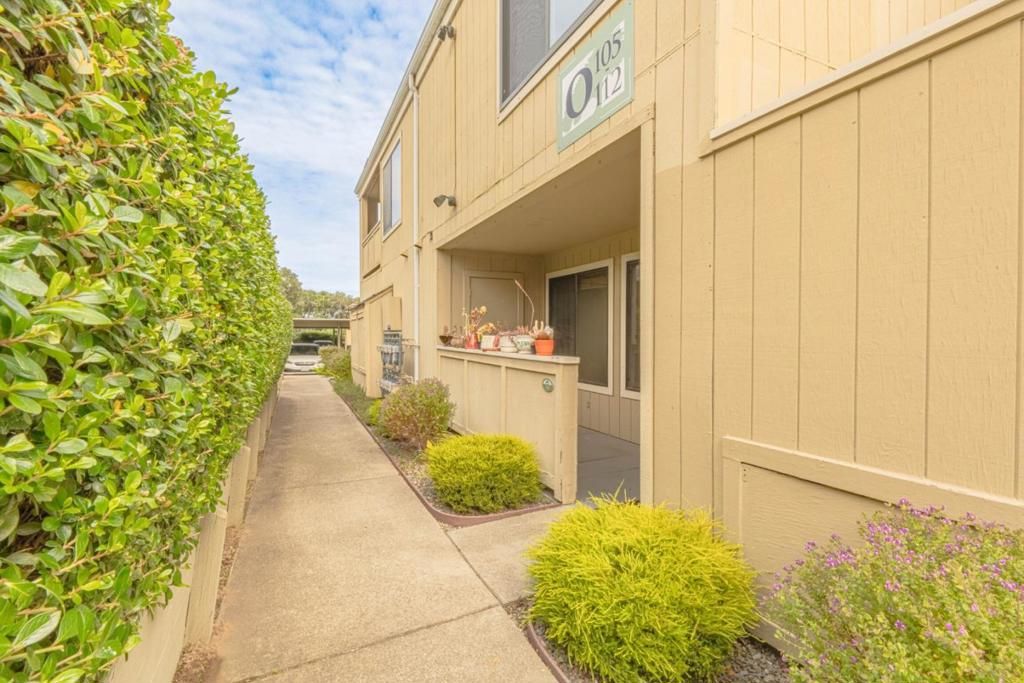 Image 2 of property listing at 820 Casanova Avenue 108, Monterey, CA 93940