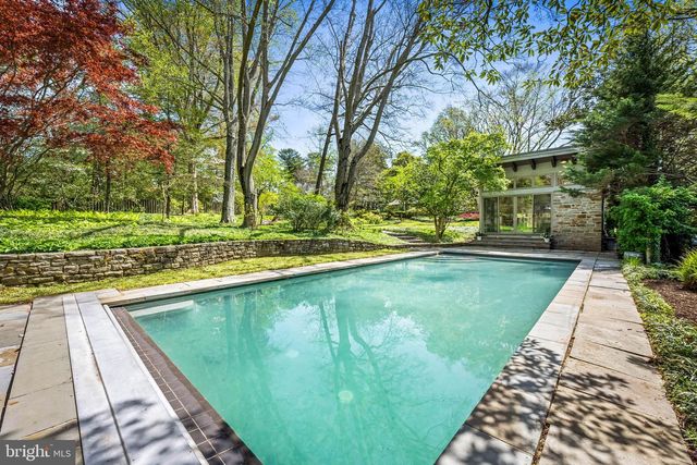 6 MEADOW RD, Baltimore, MD 21212