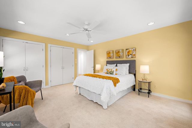 6 MEADOW RD, Baltimore, MD 21212
