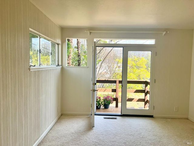 186 Fairmont Ave, Vallejo, CA 94590