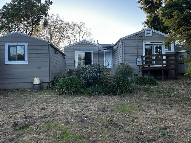 186 Fairmont Ave, Vallejo, CA 94590