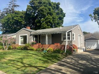 186 Fairmont Ave, Vallejo, CA 94590