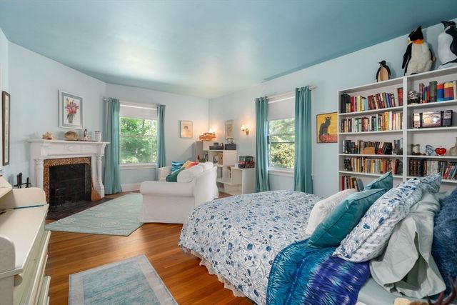 379 Central Street, Newton, MA 02466