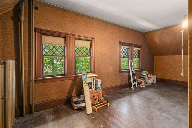 379 Central Street, Newton, MA 02466