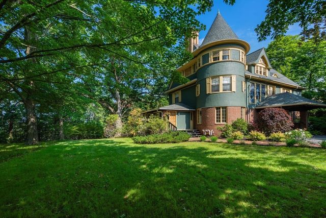 379 Central Street, Newton, MA 02466