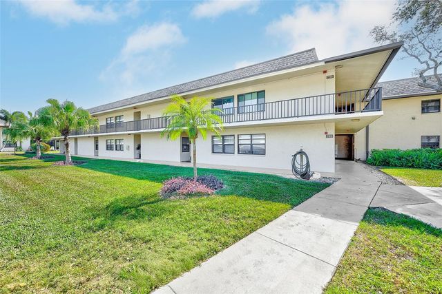 12300 VONN ROAD 2204, Largo, FL 33774