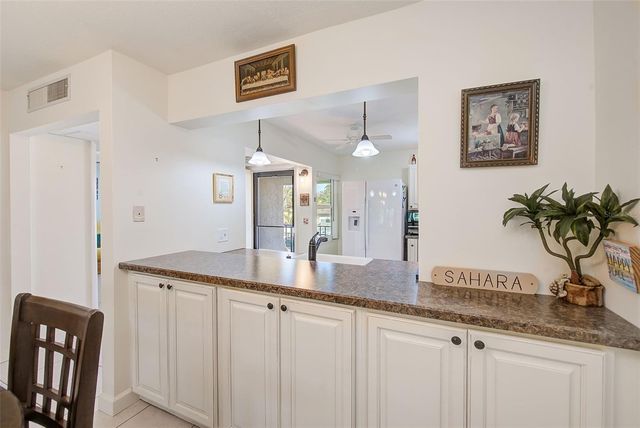 12300 VONN ROAD 2204, Largo, FL 33774