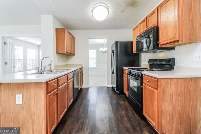 3425 Sandlake Drive SW, Marietta, GA 30008