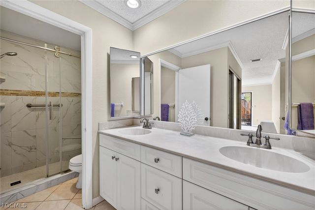 1414 Park Shore CIR 2, Fort Myers, FL 33901