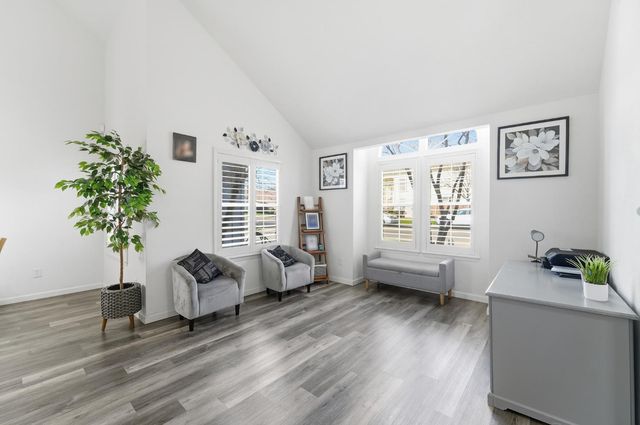 2612 Snyder Ave, Modesto, CA 95356