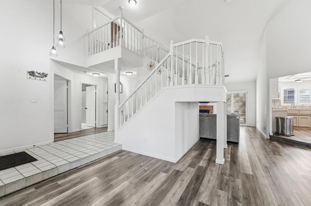 2612 Snyder Ave, Modesto, CA 95356