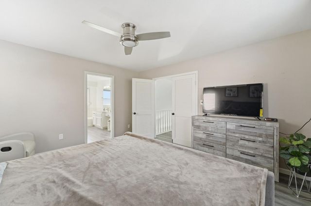 2612 Snyder Ave, Modesto, CA 95356