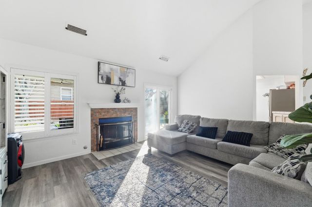 2612 Snyder Ave, Modesto, CA 95356