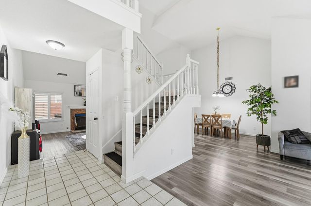 2612 Snyder Ave, Modesto, CA 95356