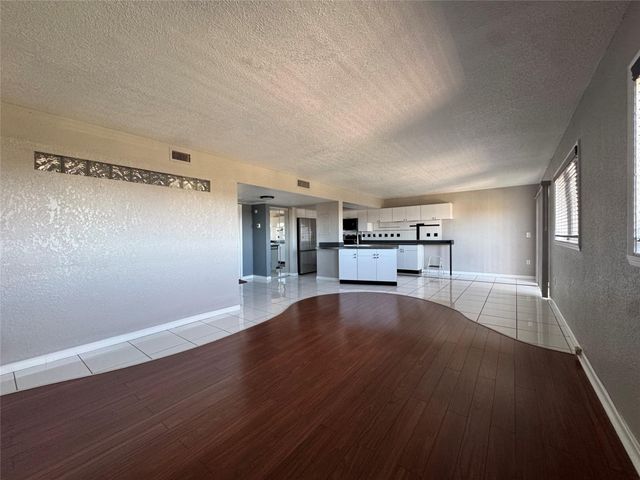 701 NW 19th Street 503, Fort Lauderdale, FL 33311