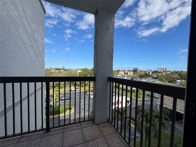 701 NW 19th Street 503, Fort Lauderdale, FL 33311