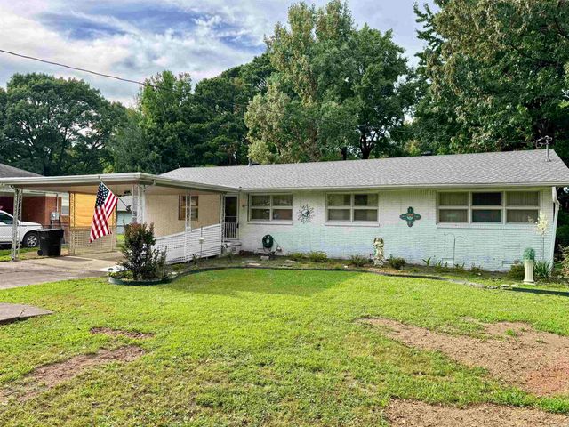 1110 W Nettleton, Jonesboro, AR 72401